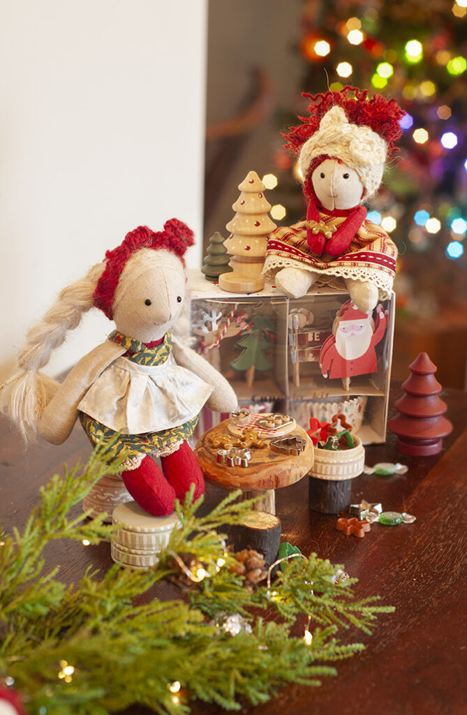 christmas elves with holiday cupcake decorating kit