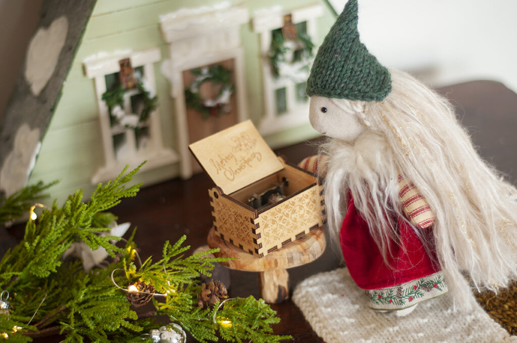 Christmas elf by music box